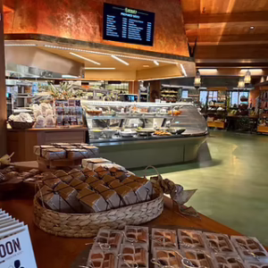 4db784_3773b01e62f0428bb6c50b9eb5e168a2~mv2